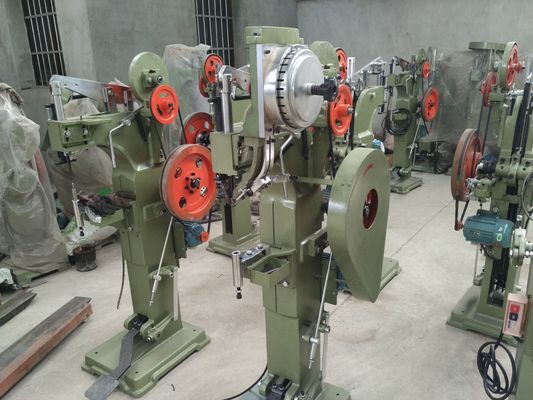 Hydraulic Tubular Riveting Machine For Semi Hollow Rivets Solid Rivets Step Rivets